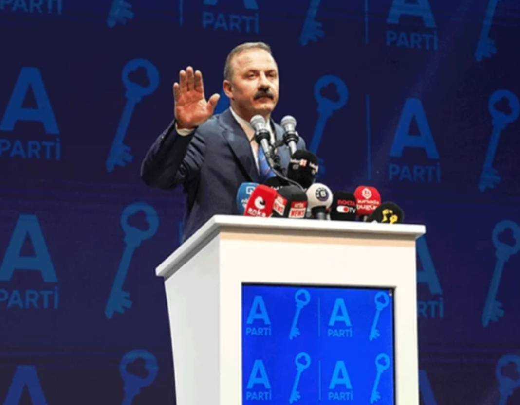 Son anketten dikkat çeken sonuçlar! AK Parti yeniden birinci parti 13